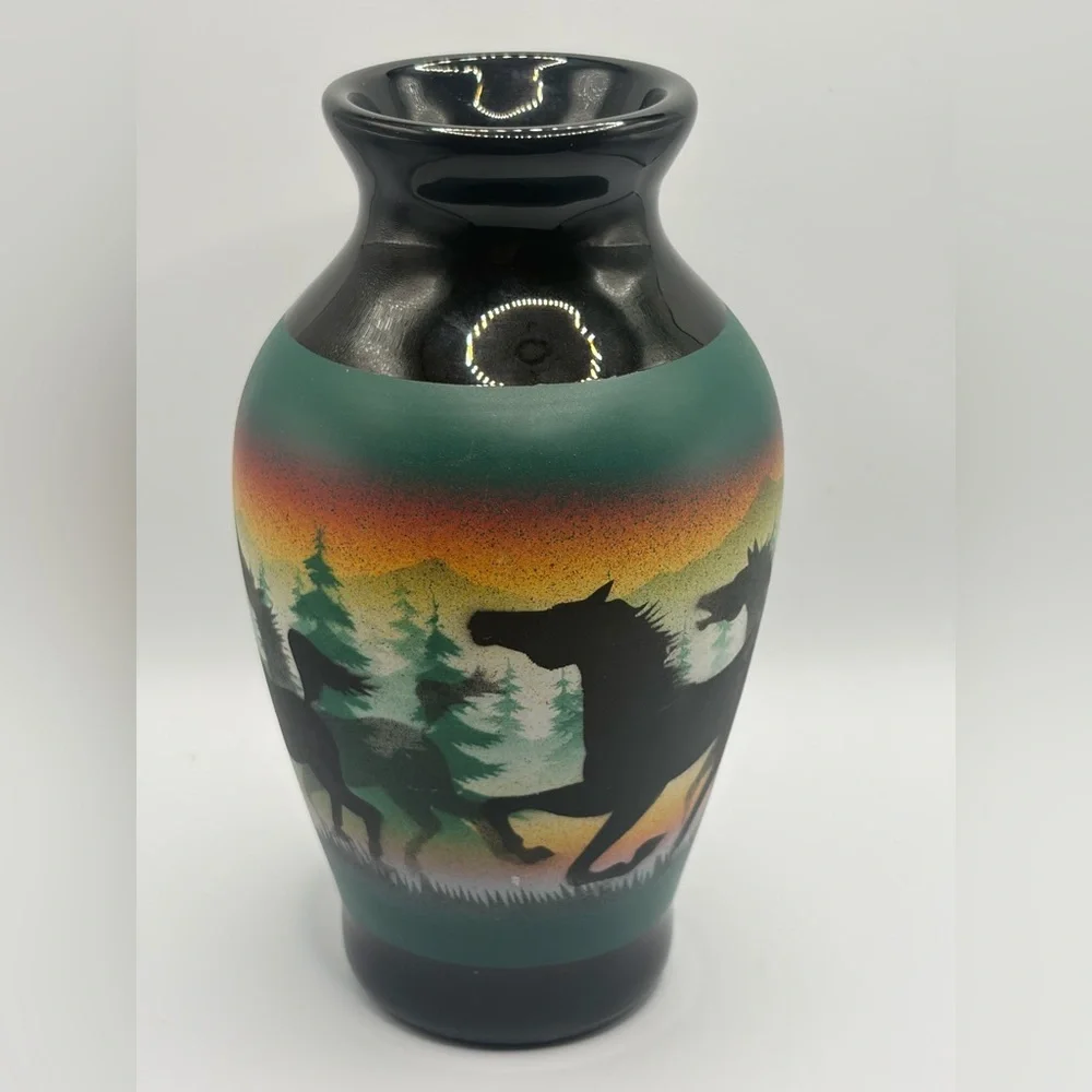 Benally Dine Signed Cedar Mesa Native American Made Pottery Wild Horses Vase